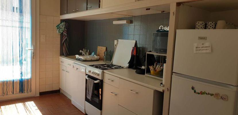 Location Saisonniere Apartment Coursan Exterior photo